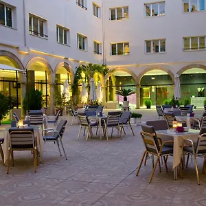 Hotel Trh Ciudad De, Baeza